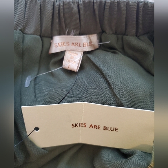 Bundle Only: Skies‎ Are Blue Women  L Green Allover Tribal Embroidery Lined Top - Picture 2 of 8